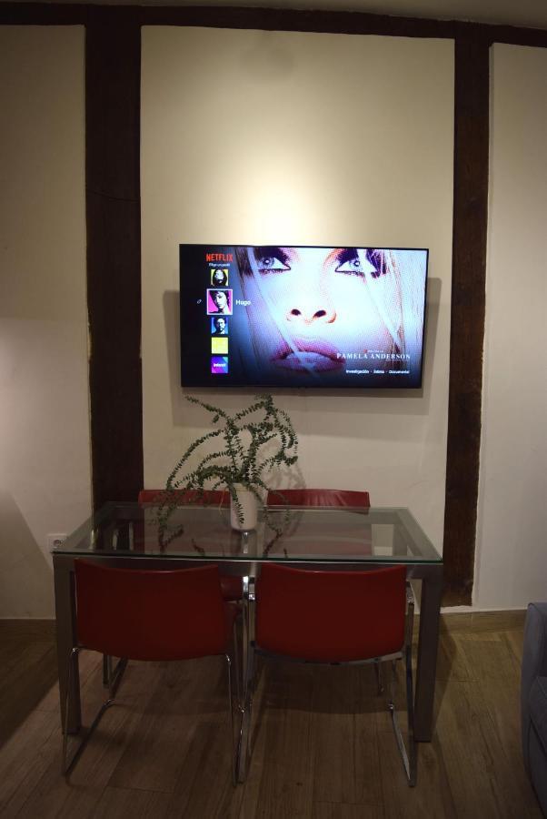Opera Suites Fidelio , Cozy Studio In The Very Center Of Madrid Eksteriør bilde